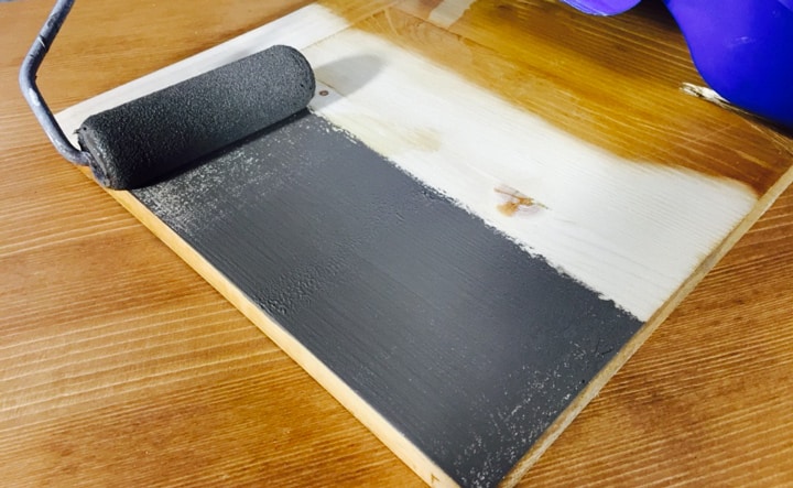 Relooking d'un meuble ciré sans ponçage ni poussière